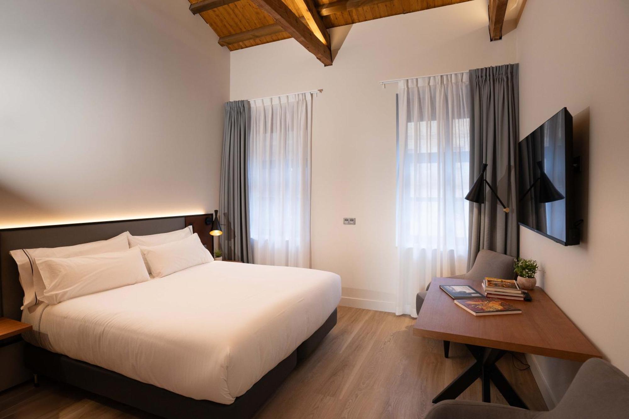 Prisma Suites Salamanca Luaran gambar