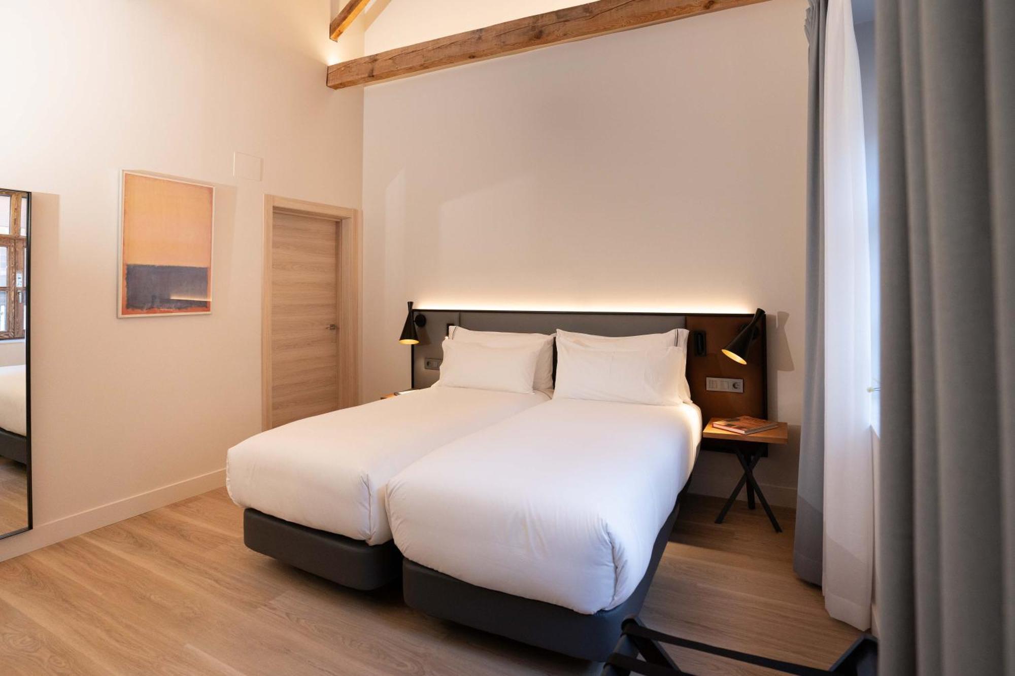 Prisma Suites Salamanca Luaran gambar
